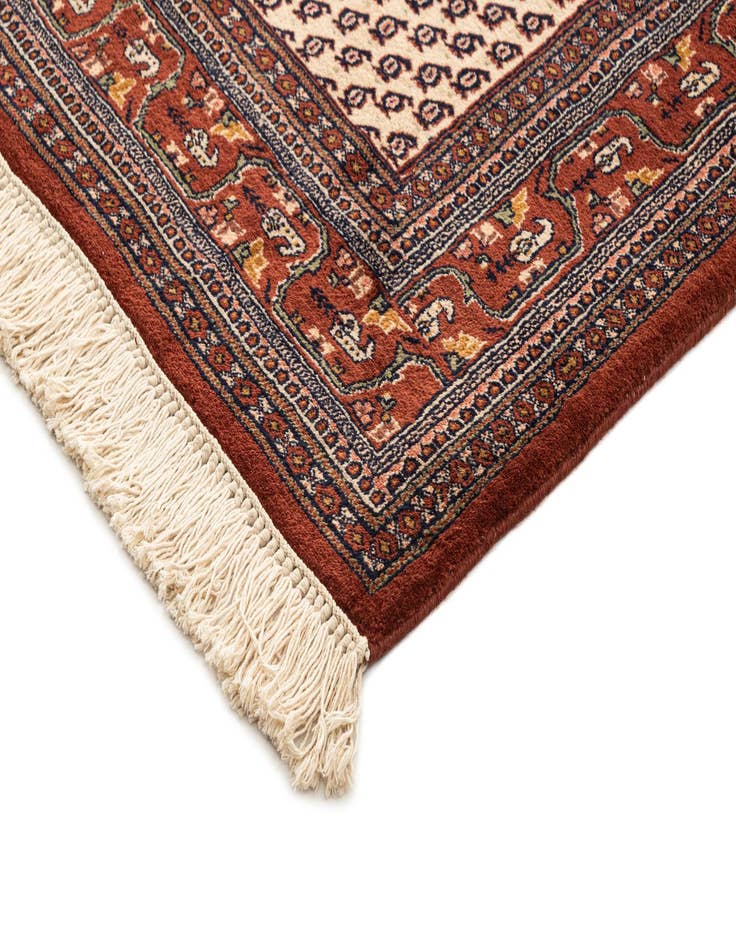 Detail image of  4' 2 x 6' 4  Hand Knotted Mir Wool Rug