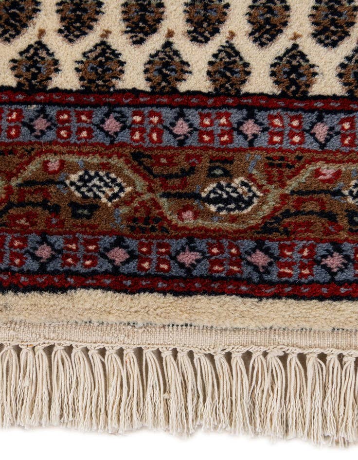 Detail image of  2' 11 x 5' 1  Hand Knotted Mir Wool Rug