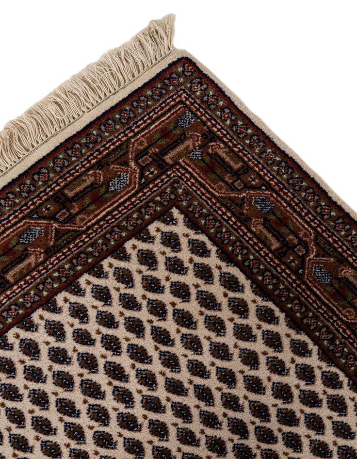 Detail image of  3' 2 x 5' 6  Hand Knotted Mir Wool Rug