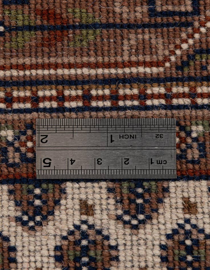 Detail image of  3' 2 x 5' 6  Hand Knotted Mir Wool Rug