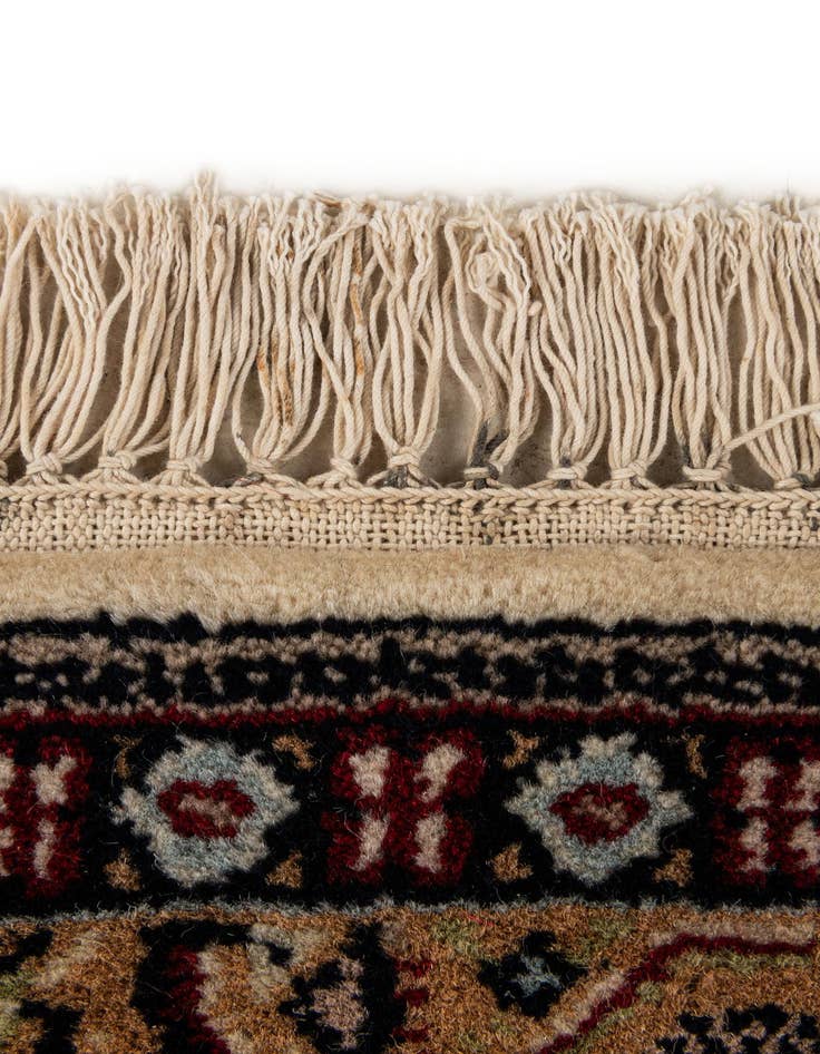 Detail image of  2' 11 x 5' 3  Hand Knotted Mir Wool Rug