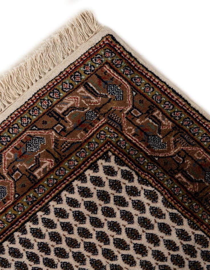 Detail image of  2' 11 x 5' 1  Hand Knotted Mir Wool Rug