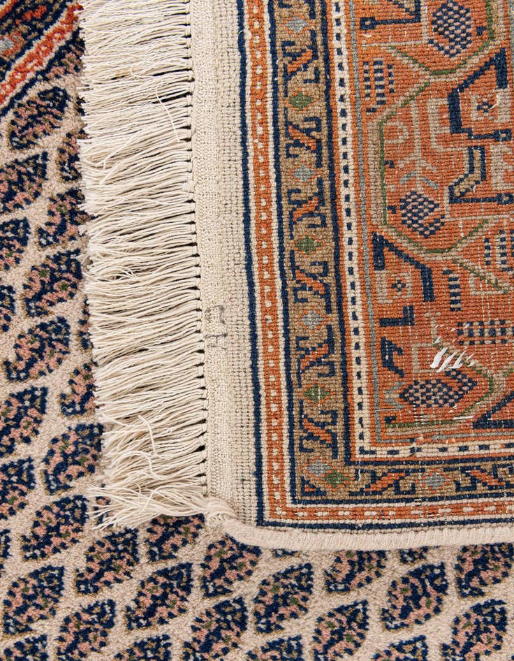 Detail image of  3' x 5' 4  Hand Knotted Mir Wool Rug