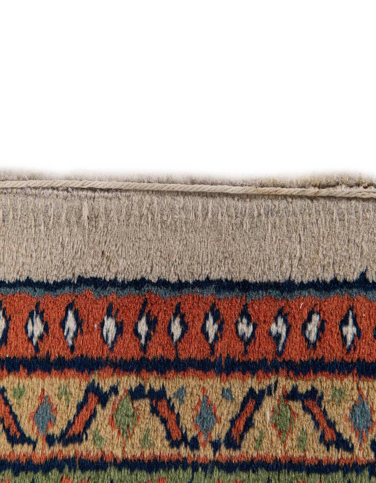 Detail image of  6' 8 x 9' 9  Hand Knotted Mir Wool Rug