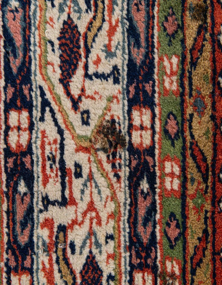 Detail image of  6' 8 x 9' 9  Hand Knotted Mir Wool Rug