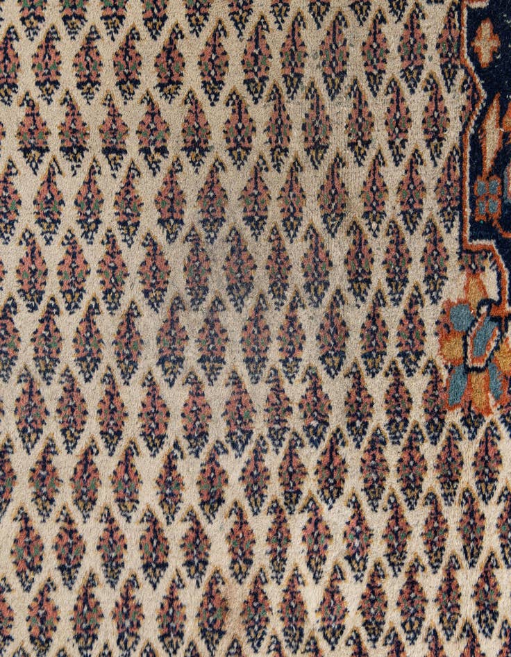 Detail image of  8' 8 x 11' 6  Hand Knotted Mir Wool Rug