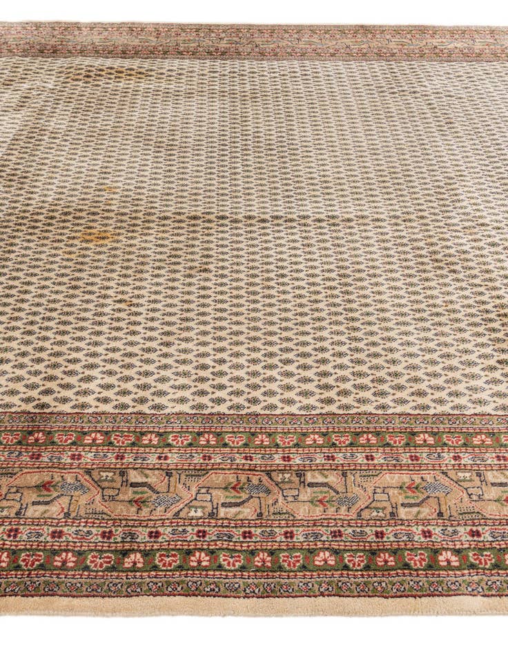 Detail image of 8' 5 x 9' 11 Hand Knotted Mir Wool Rug