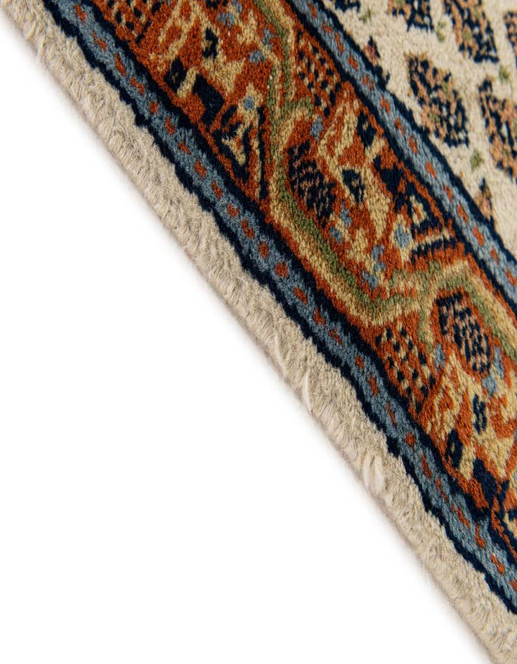 Detail image of  2' 1 x 2' 11  Hand Knotted Mir Wool Rug