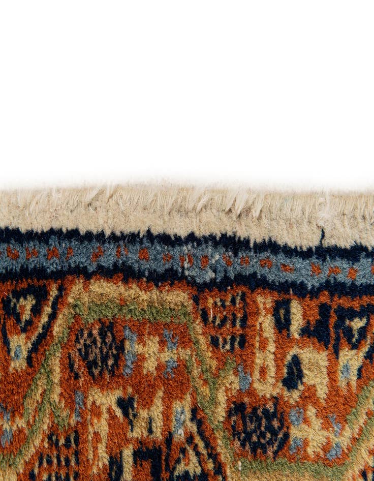 Detail image of  2' 1 x 2' 11  Hand Knotted Mir Wool Rug