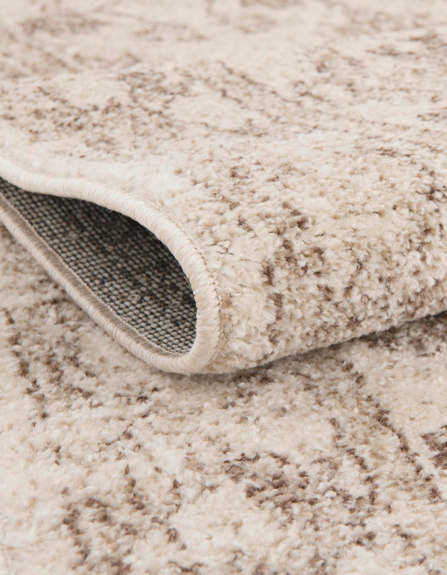 Ivory 5' 3 x 8' Miranda Rug | Rugs.com