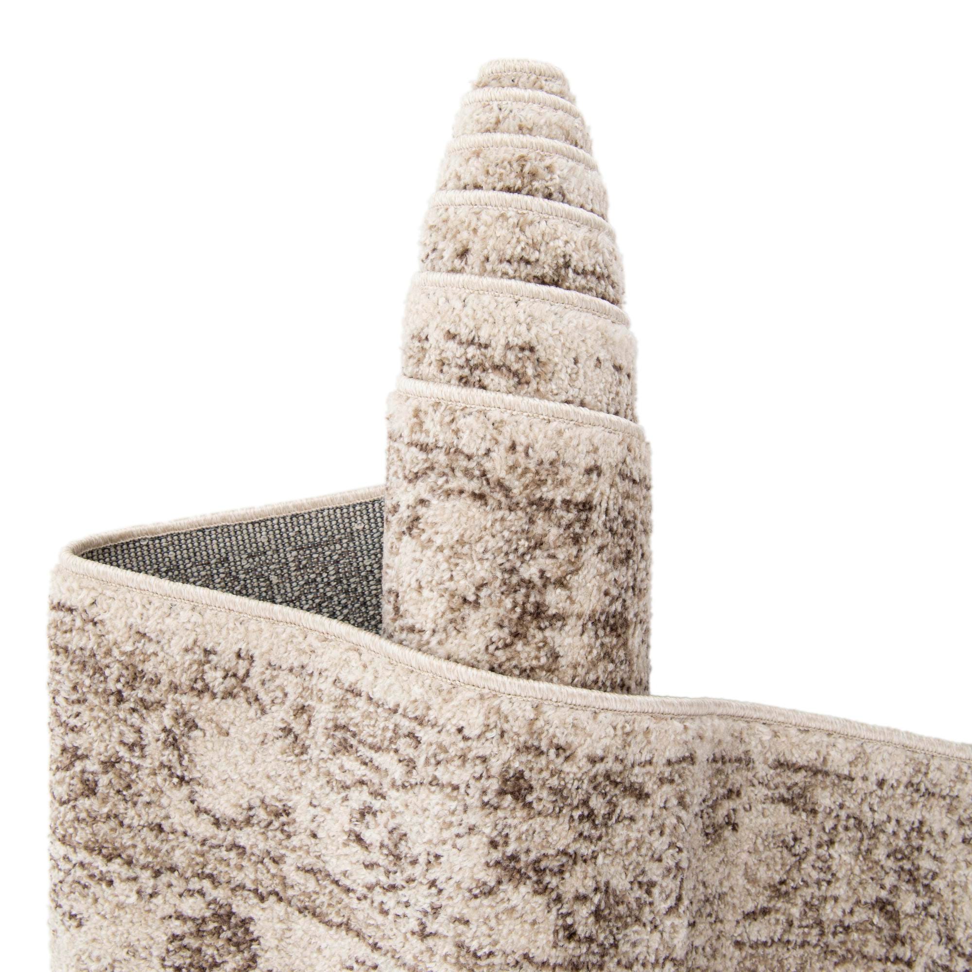 Ivory 5' 3 x 8' Miranda Rug | Rugs.com