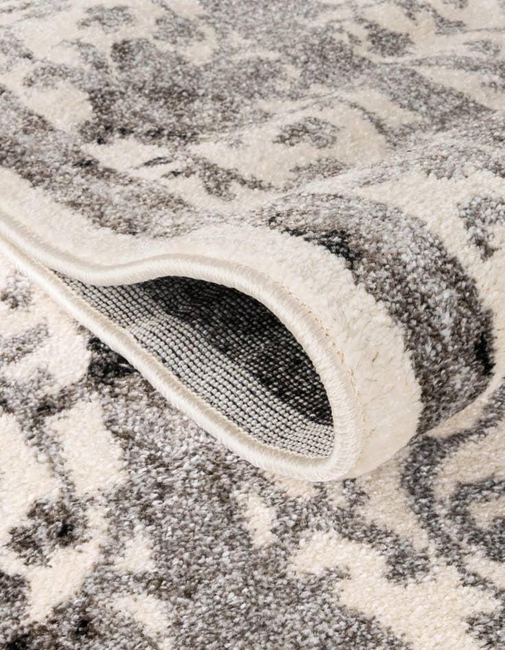 Detail image of  12' 2 x 16' Miranda Rug