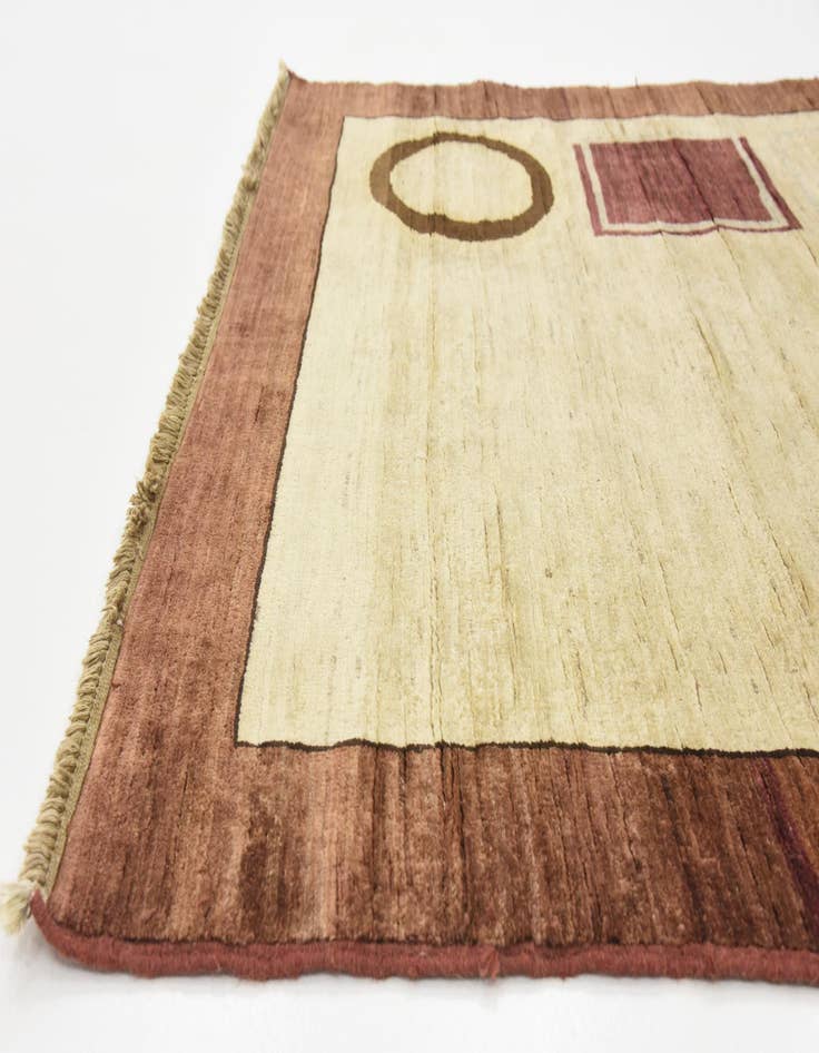 Detail image of  4' 1 x 5' 11  Hand Knotted Modern Ziegler Oriental Rug