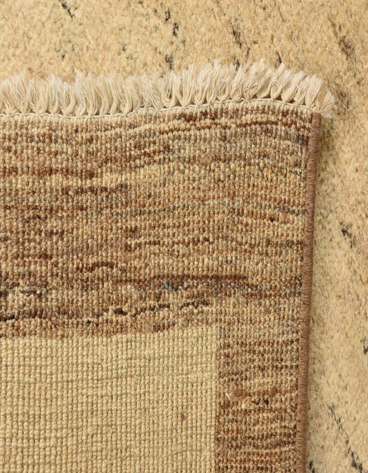 Detail image of  2' 6 x 4' 4  Hand Knotted Modern Ziegler Rug