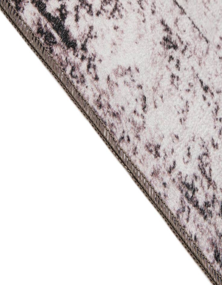 Detail image of  4' 3 x 6' 3 Monaco Washable Rug