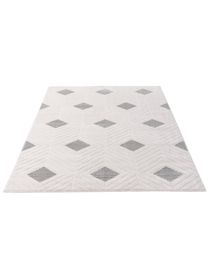 Detail image of  5' 3 x 7' 9 Monte Carlo Rug