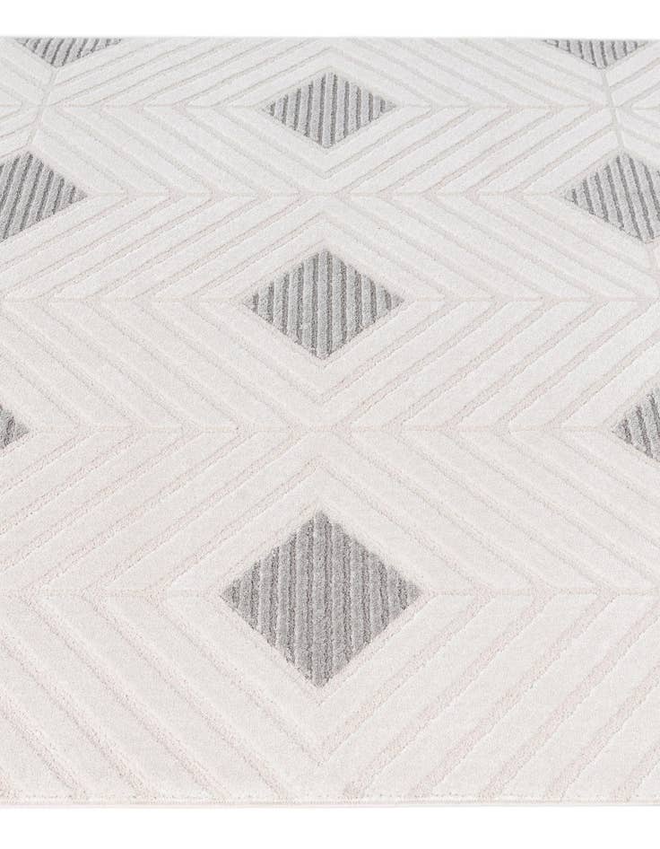 Detail image of  5' 3 x 7' 9 Monte Carlo Rug