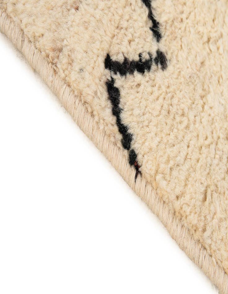 Detail image of  5' x 6' 6  Hand Knotted Moroccan Wool Rug