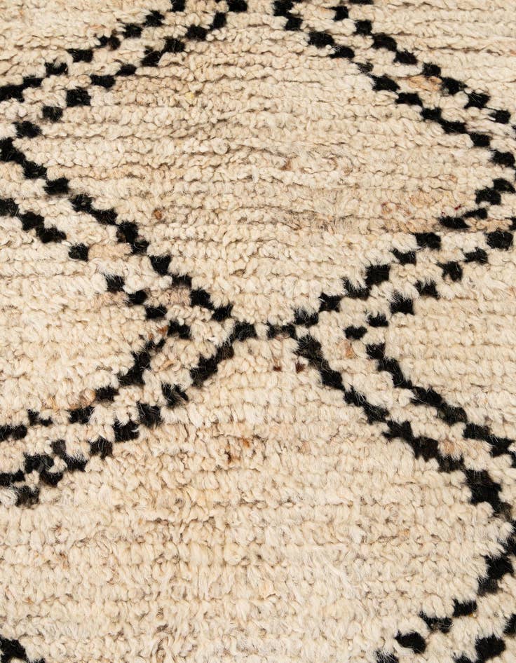 Detail image of  5' 9 x 7' 10  Hand Knotted Moroccan Wool Rug