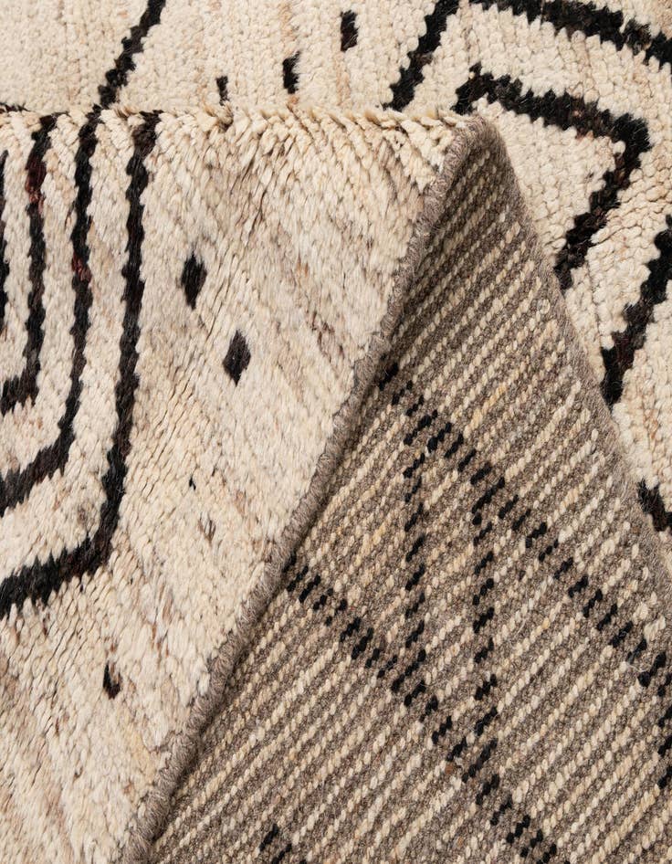 Detail image of  5' 11 x 7' 9  Hand Knotted Moroccan Wool Rug