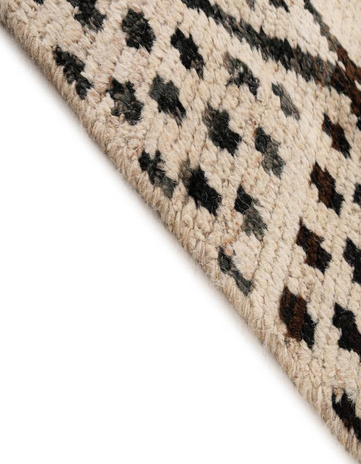 Detail image of  5' 11 x 7' 11  Hand Knotted Moroccan Wool Rug