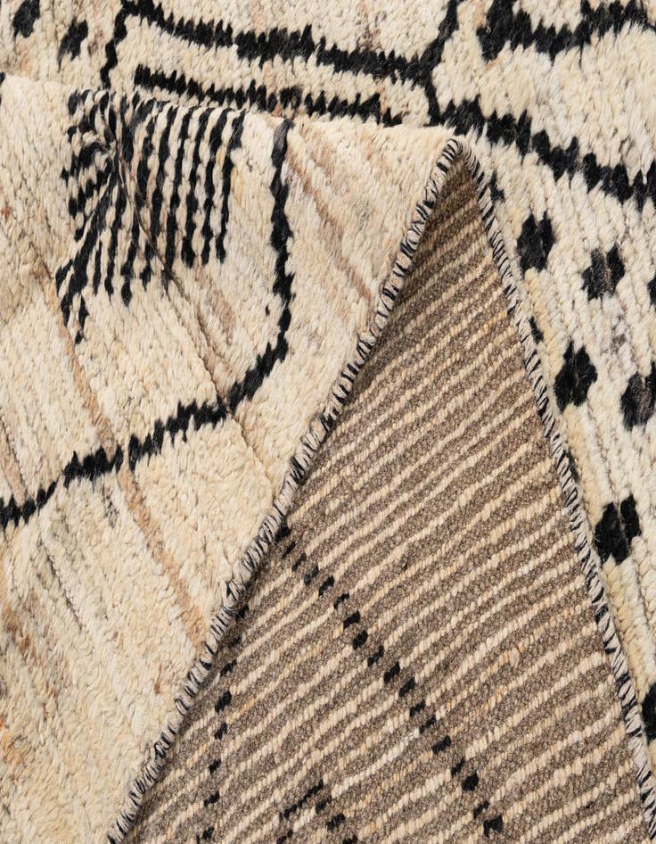 Detail image of  6' 1 x 8' 9  Hand Knotted Moroccan Wool Rug