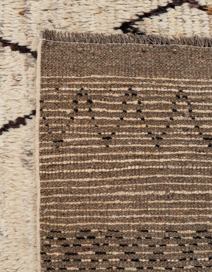 Detail image of  8' 1 x 9' 9  Hand Knotted Moroccan Wool Rug