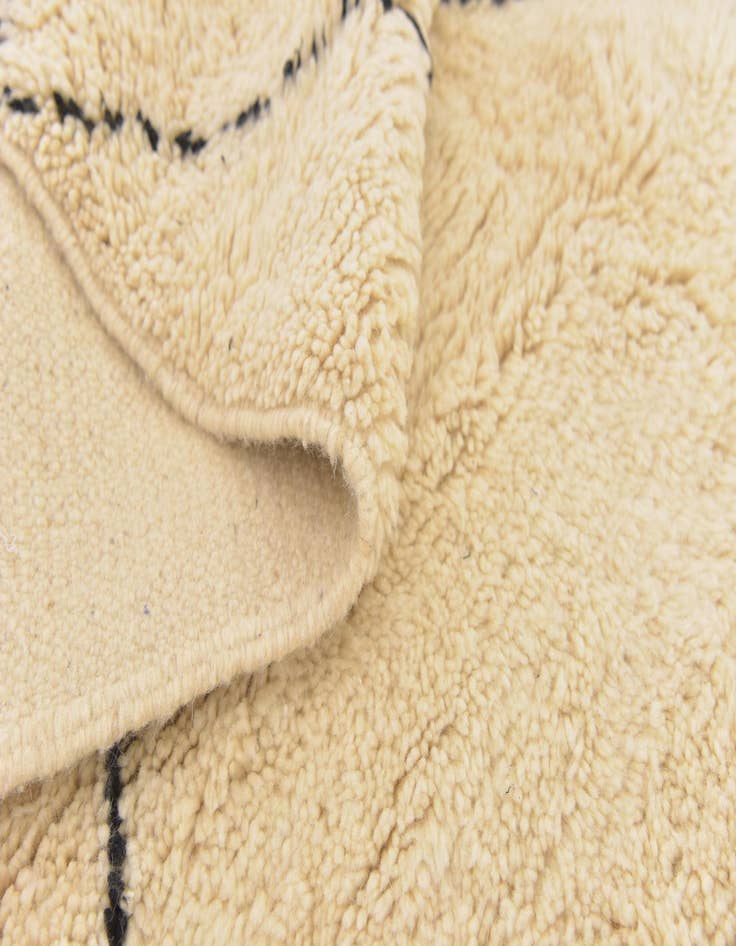 Detail image of  6' 7 x 9' 8  Hand Knotted Moroccan Wool Rug