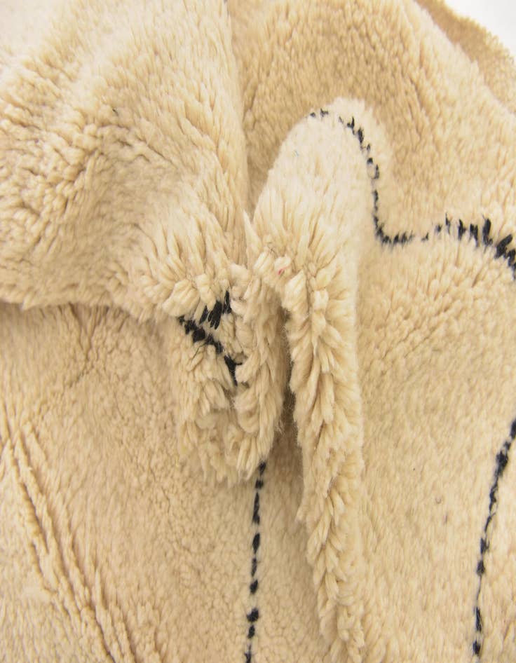 Detail image of  6' 7 x 9' 7  Hand Knotted Moroccan Wool Rug