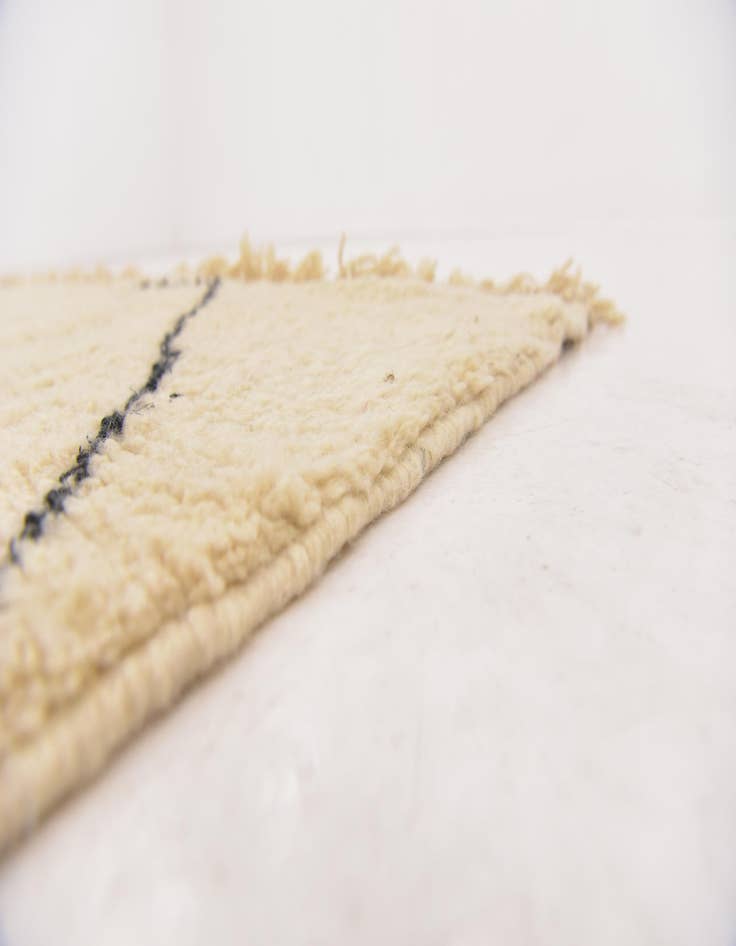 Detail image of  6' 10 x 9' 7  Hand Knotted Moroccan Wool Rug