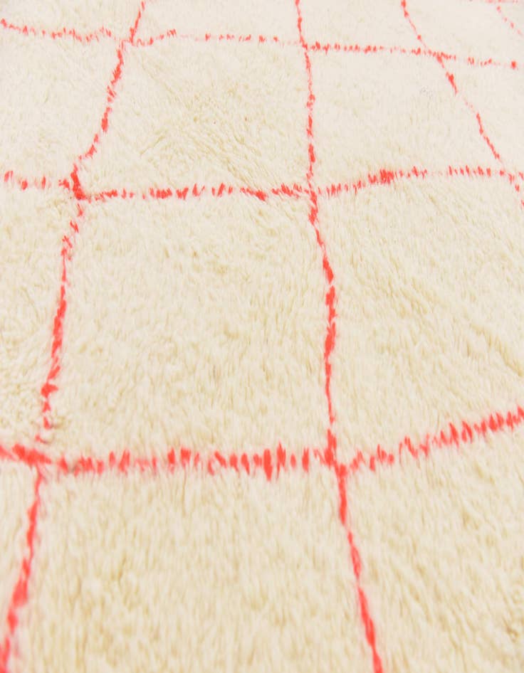 Detail image of 6' 5 x 9' 8 Hand Knotted Moroccan Wool Rug