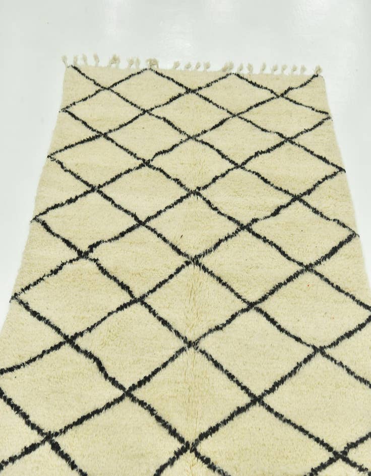 Detail image of  5' x 8' 2  Hand Knotted Moroccan Wool Rug