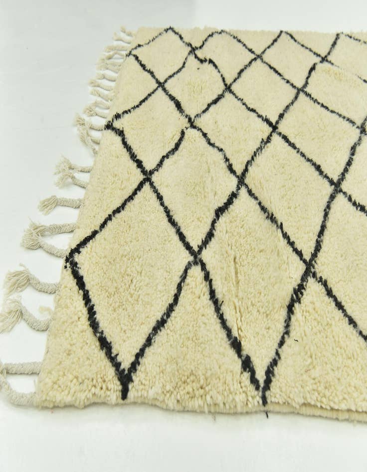 Detail image of  5' x 8' 2  Hand Knotted Moroccan Wool Rug