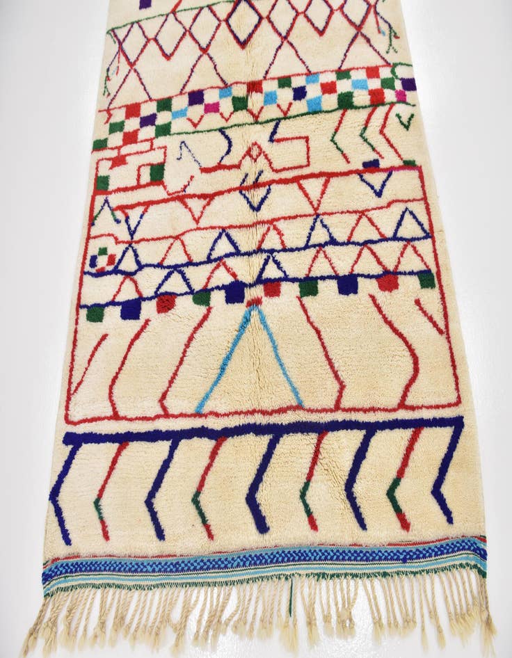 Detail image of  4' 10 x 6' 8  Hand Knotted Moroccan Wool Rug