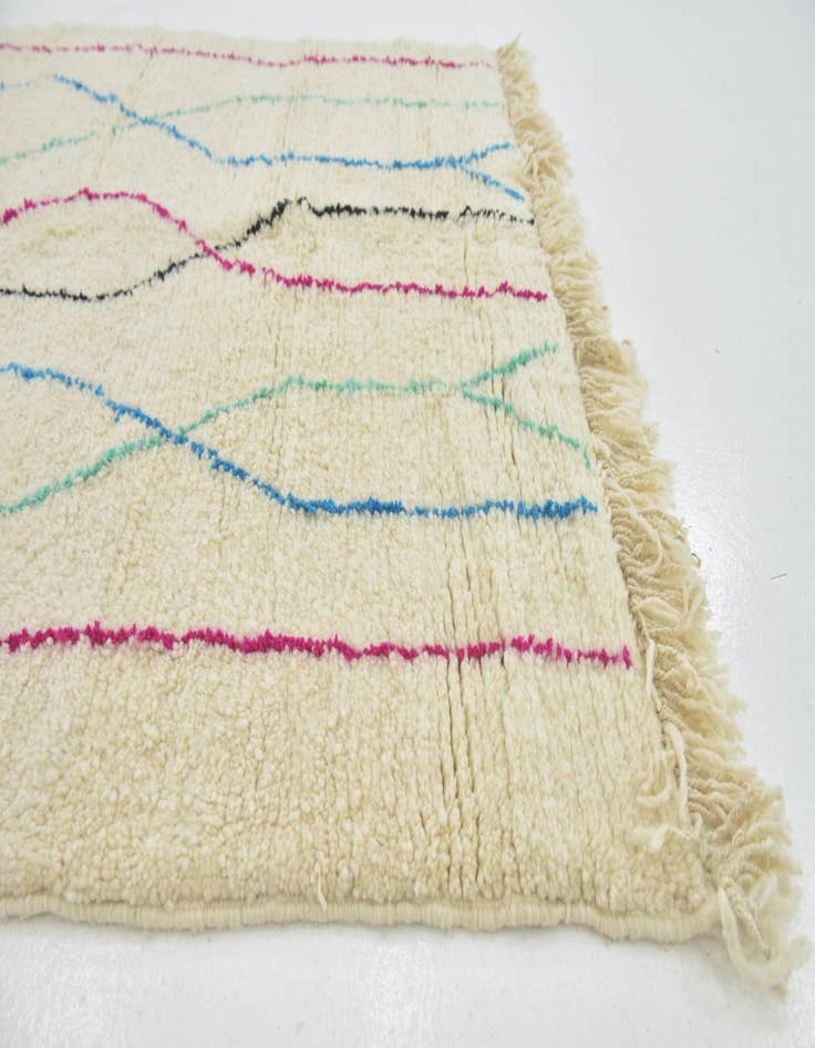 Detail image of  5' x 8'  Hand Knotted Moroccan Wool Rug