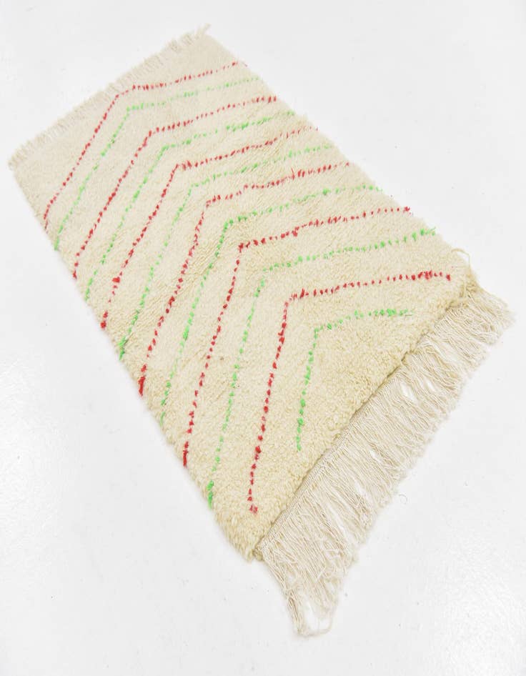 Detail image of  3' 2 x 4' 10  Hand Knotted Moroccan Wool Rug