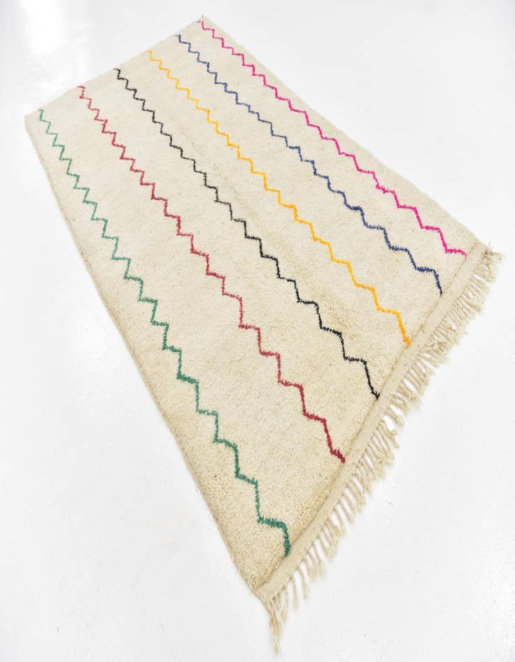 Detail image of  5' 2 x 8' 5  Hand Knotted Moroccan Wool Rug