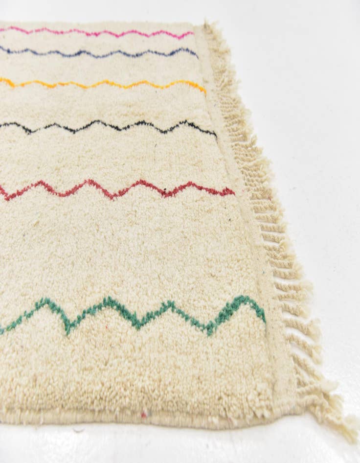 Detail image of  5' 2 x 8' 5  Hand Knotted Moroccan Wool Rug