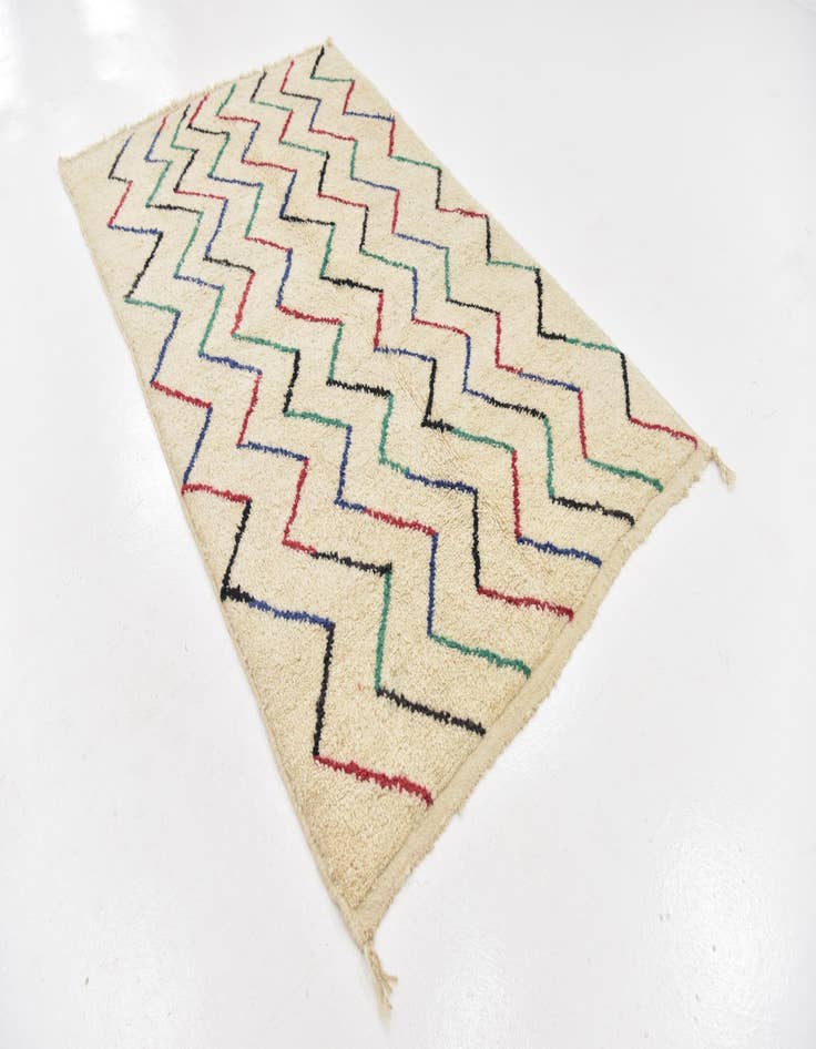 Detail image of  5' x 8' 5  Hand Knotted Moroccan Wool Rug