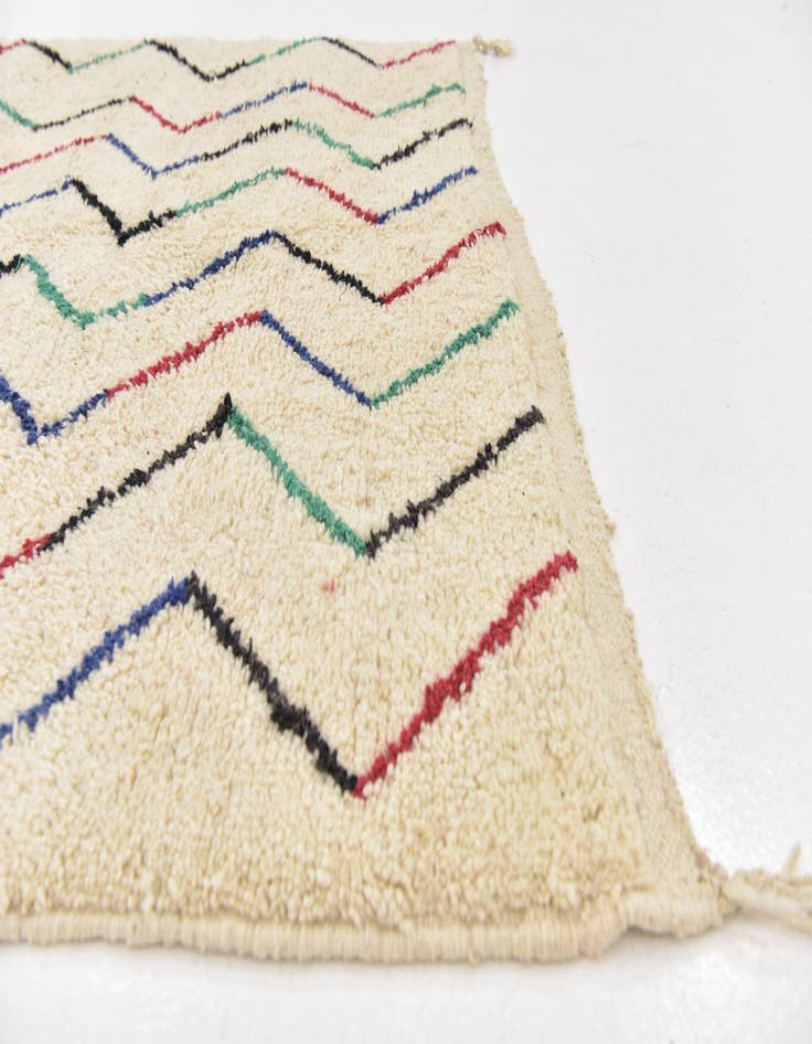 Detail image of  5' x 8' 5  Hand Knotted Moroccan Wool Rug