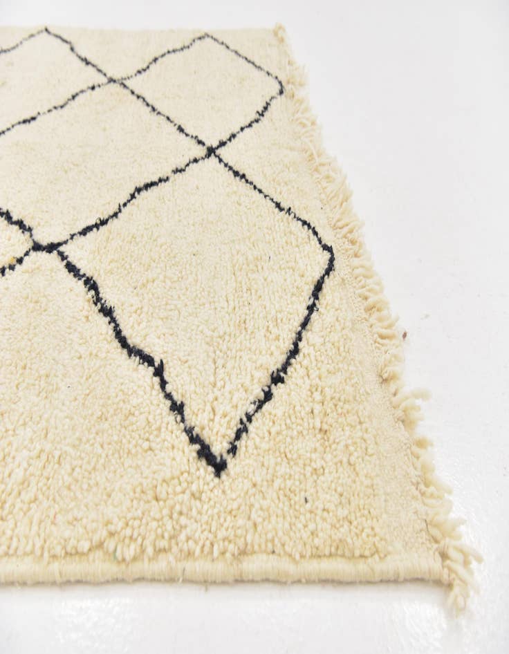 Detail image of  4' 10 x 8' 3  Hand Knotted Moroccan Wool Rug