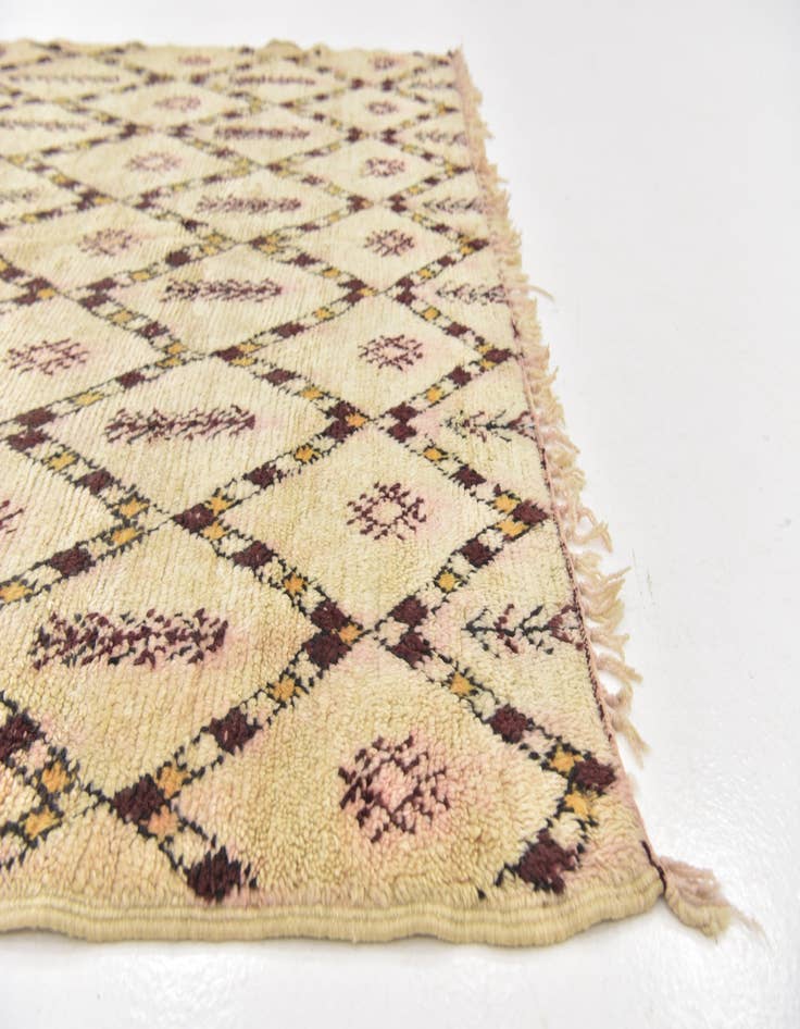 Detail image of  5' 7 x 7' 2  Hand Knotted Moroccan Wool Rug