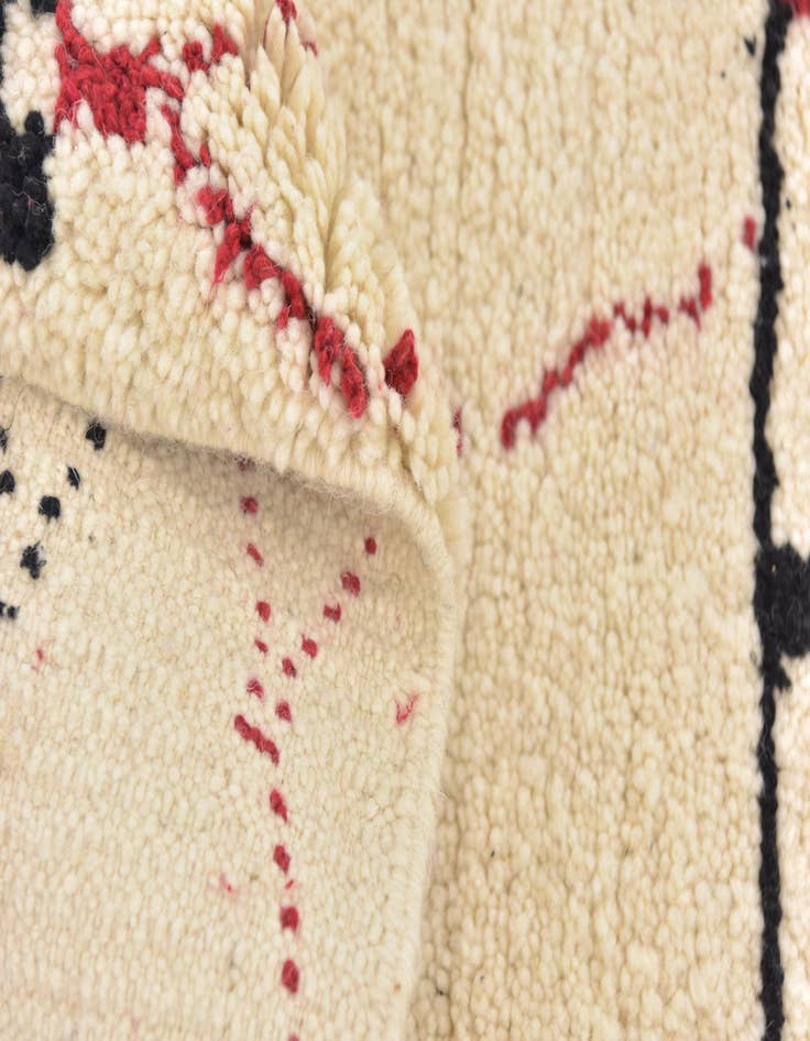 Detail image of  5' 2 x 7' 4  Hand Knotted Moroccan Wool Rug