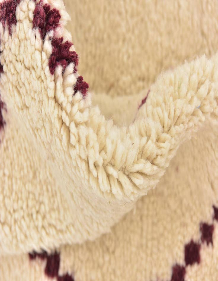 Detail image of  5' 2 x 7' 4  Hand Knotted Moroccan Wool Rug