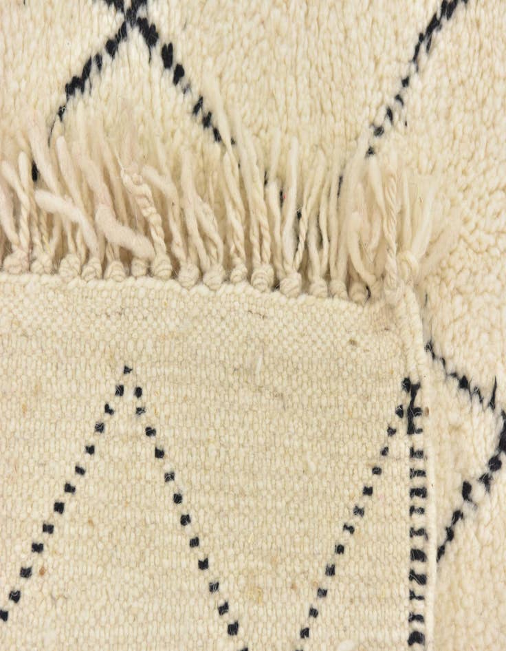Detail image of  5' x 8' 8  Hand Knotted Moroccan Wool Rug