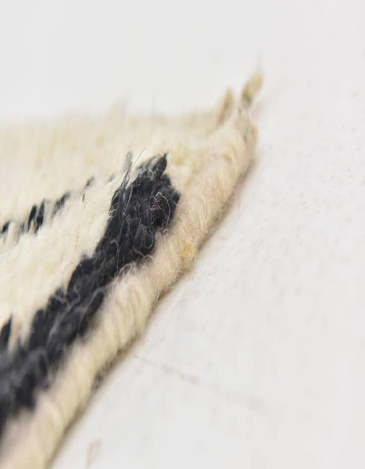 Detail image of  5' x 8' 8  Hand Knotted Moroccan Wool Rug