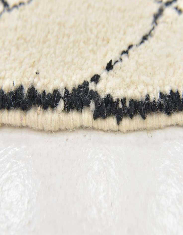 Detail image of  5' x 8' 8  Hand Knotted Moroccan Wool Rug