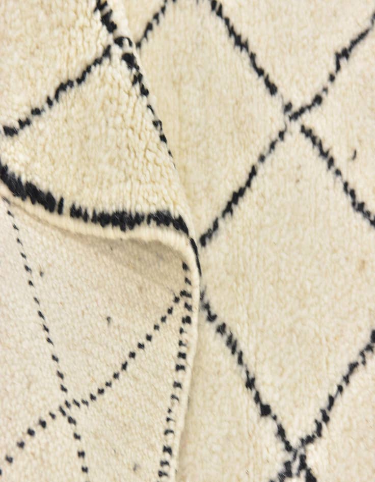 Detail image of  5' x 8' 8  Hand Knotted Moroccan Wool Rug