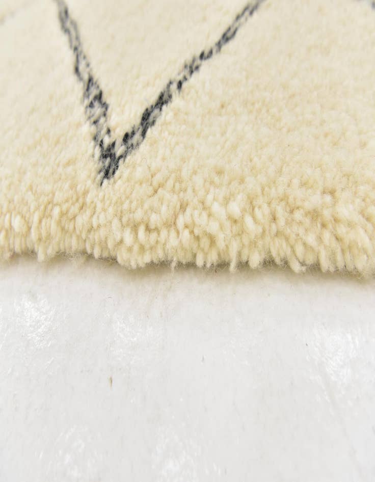 Detail image of  7' 2 x 11' 5  Hand Knotted Moroccan Wool Rug