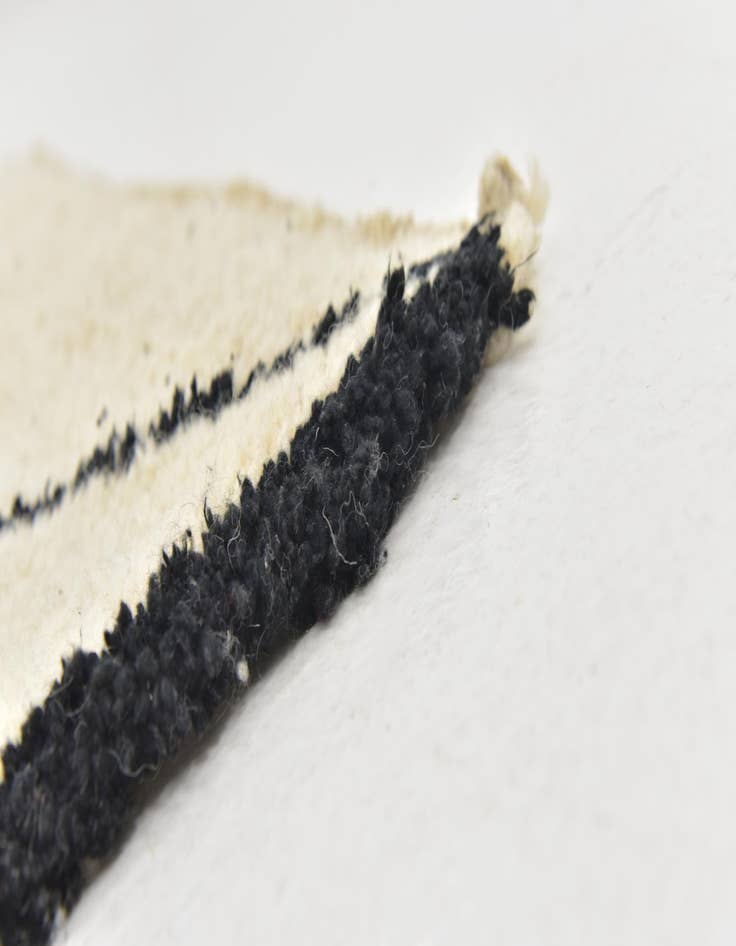 Detail image of  6' 8 x 9' 10  Hand Knotted Moroccan Wool Rug